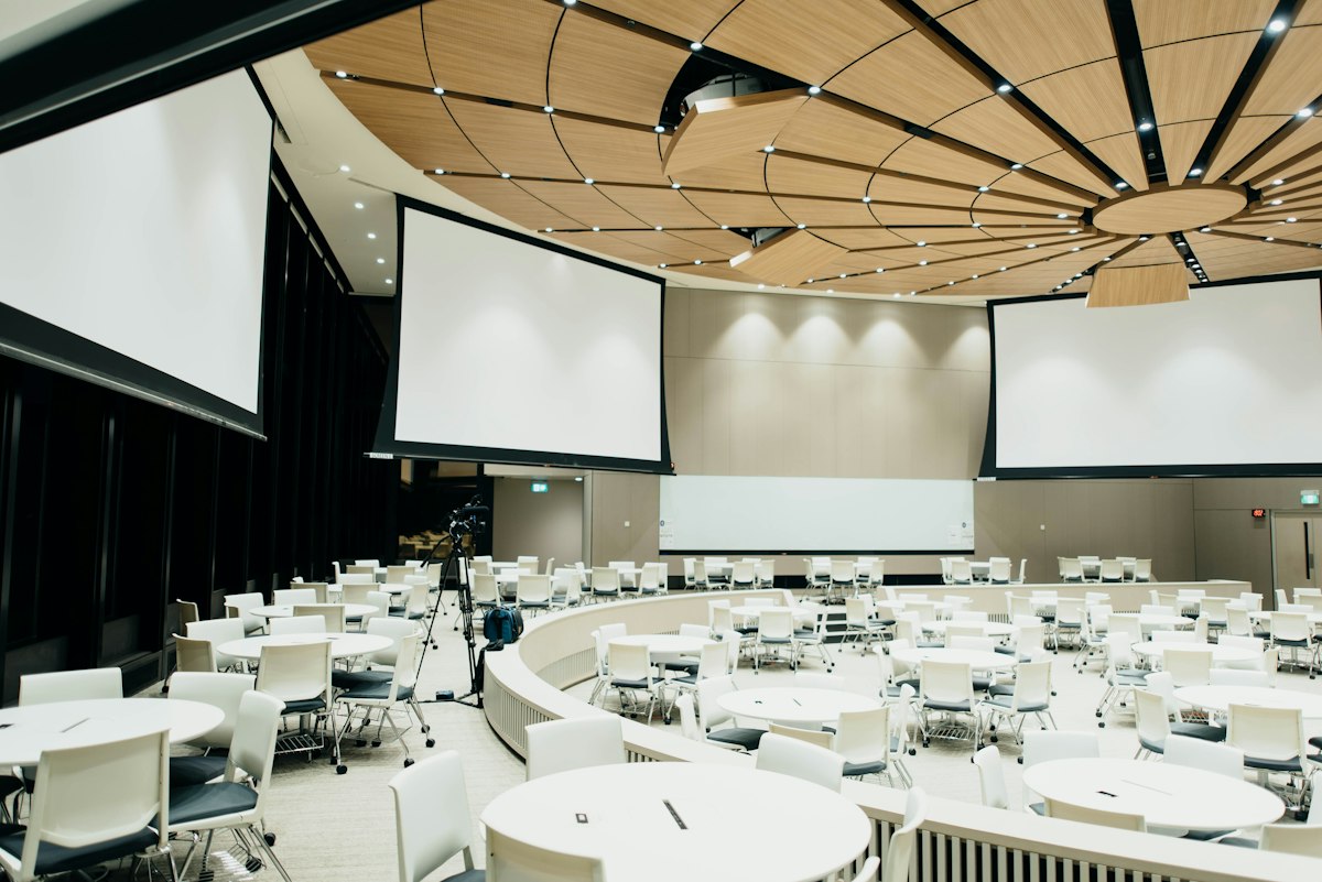 Clinical Lectures & Panels